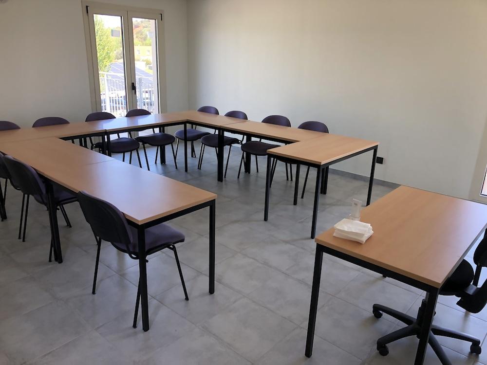 Premiere Classe Sete - Balaruc Exterior photo